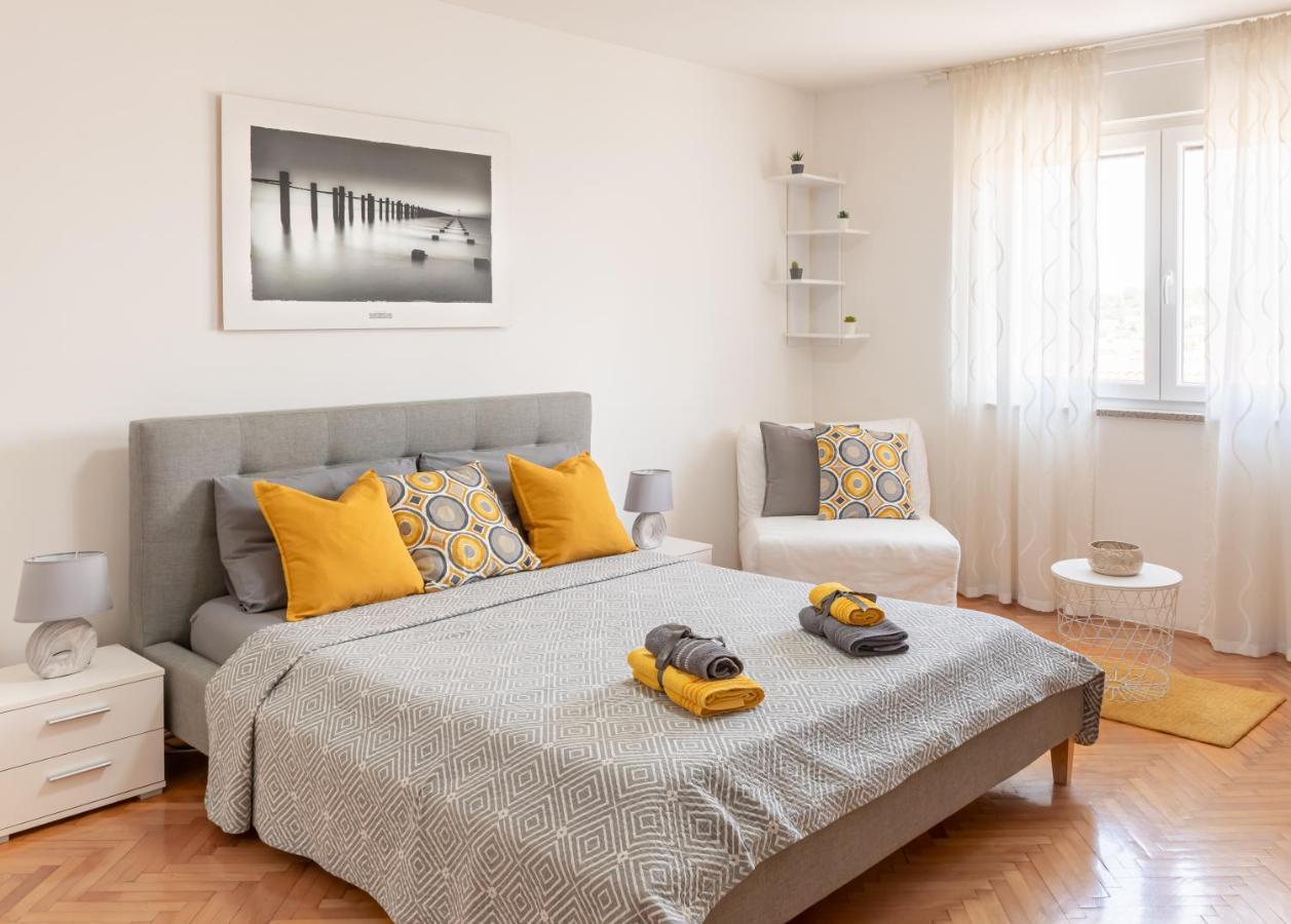 Apartment Dorrea PUY Eksteriør bilde