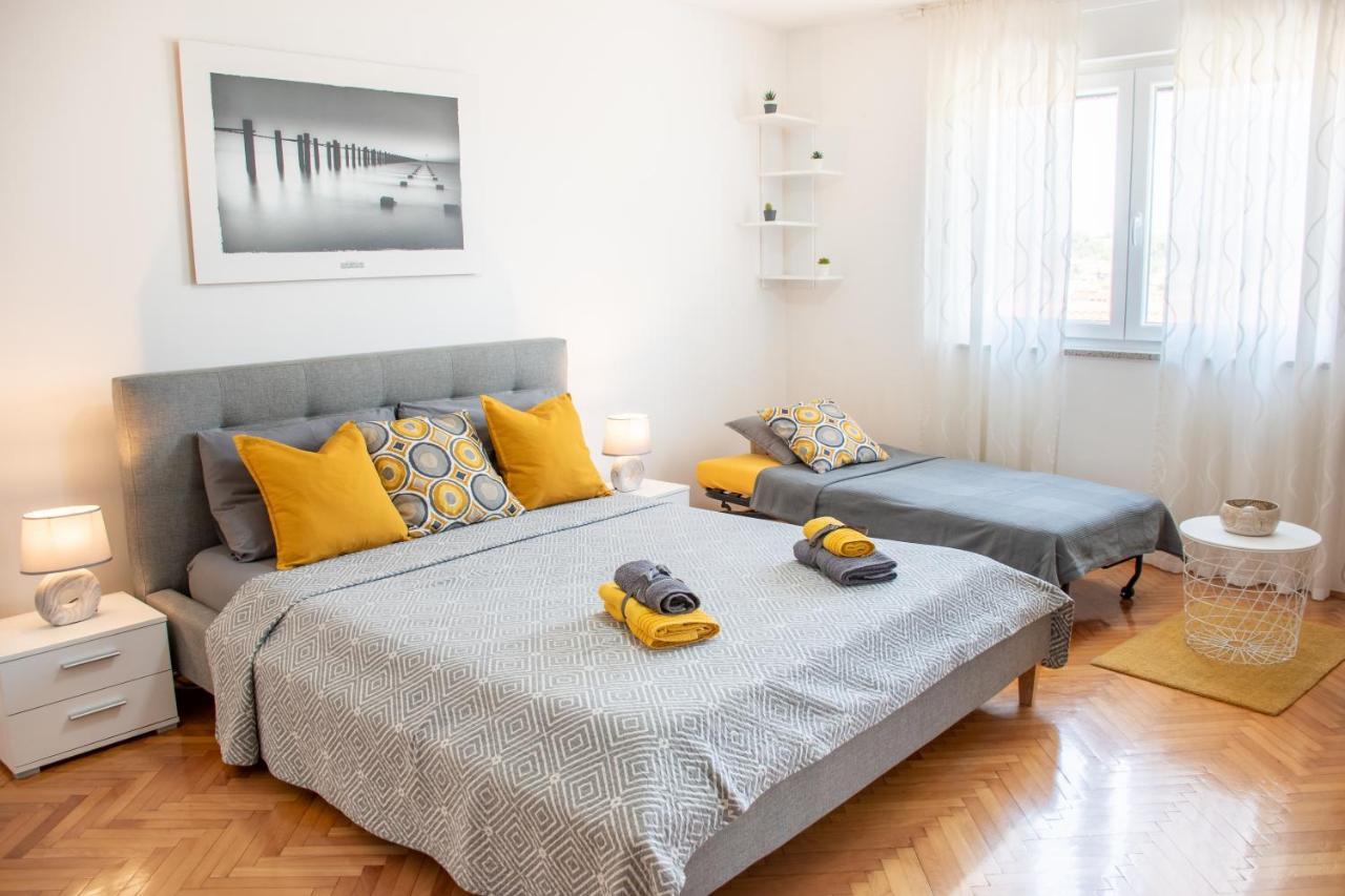 Apartment Dorrea PUY Eksteriør bilde