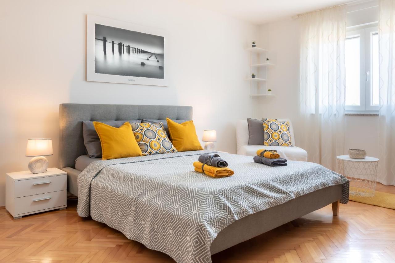 Apartment Dorrea PUY Eksteriør bilde